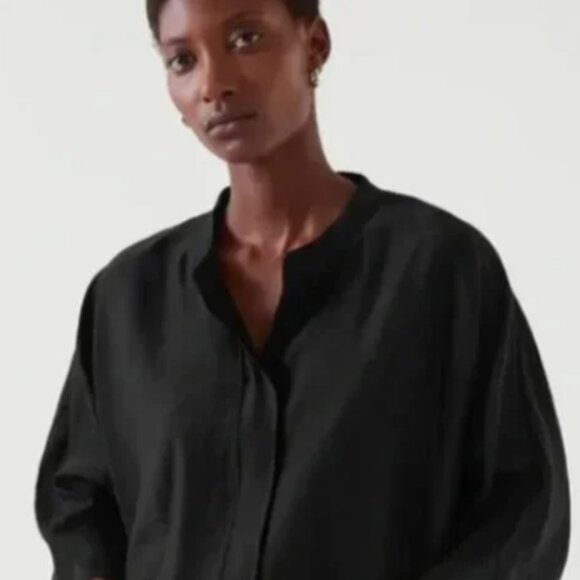 COS Minimalist Black Oversized Short Sleeve Blouse XS - Picture 1 of 7